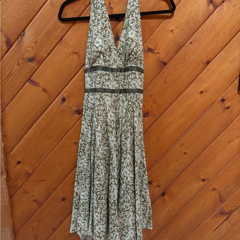 Elegant Green Halter Dress